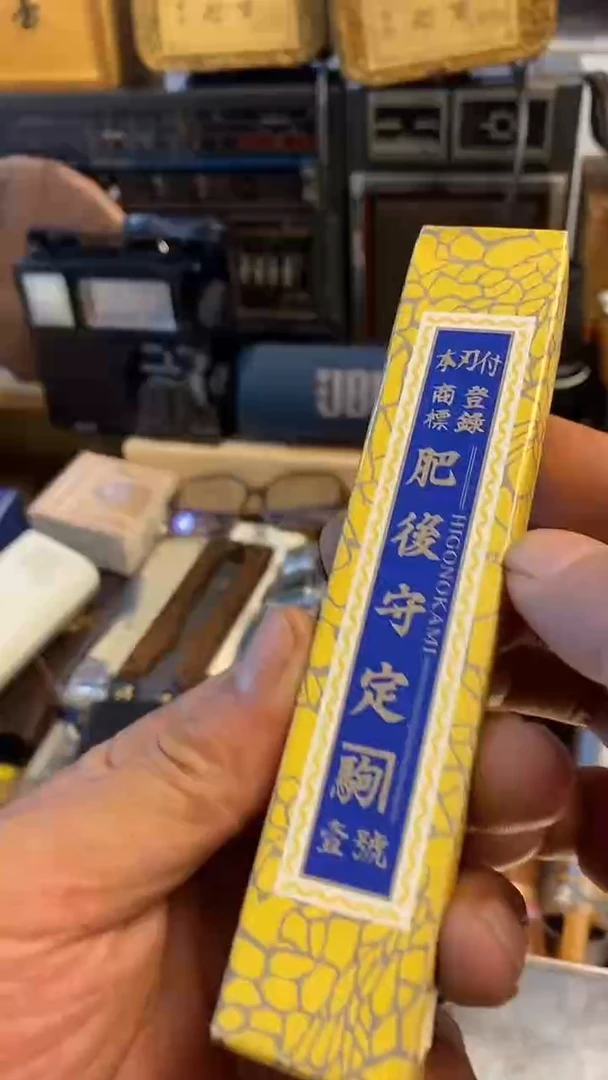 瓷片闪购 商品    如图所示