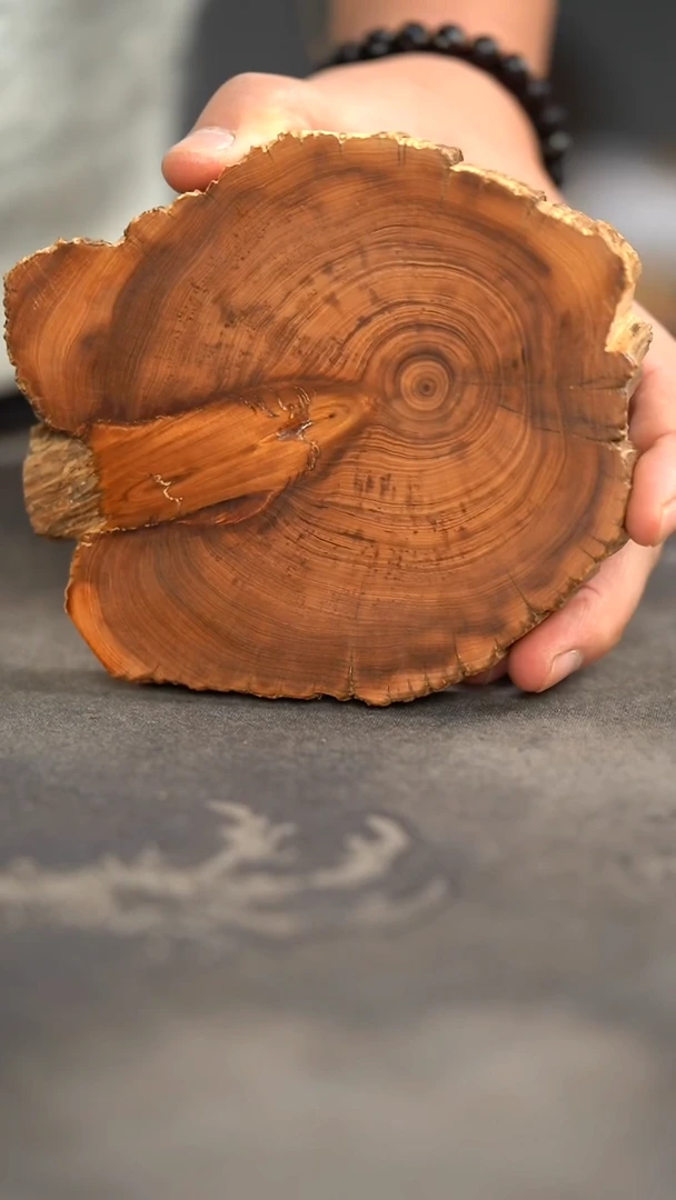 【闪购商品】柏木（崖柏）木雕123号陈化黑油料杯垫香片