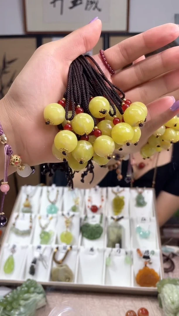 岫玉未镶嵌吊坠多样性发货其中发一