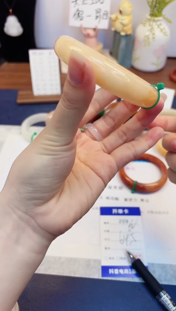 【闪购商品】石英质玉手镯未镶嵌209-财气镯-圈口64