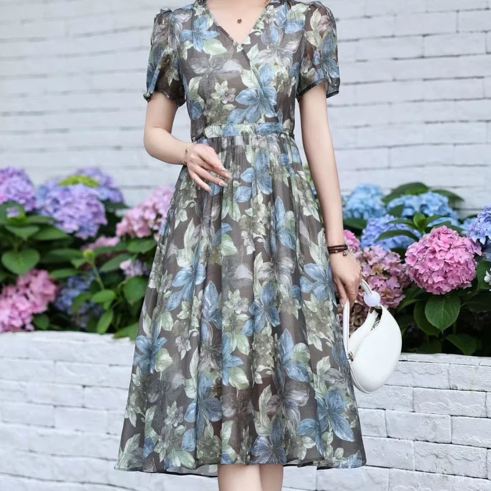 X0520夏季气质连衣裙女洋气显瘦收腰时尚减龄遮肉修身连衣裙