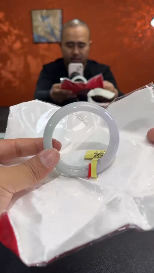 未镶嵌手镯翡翠55