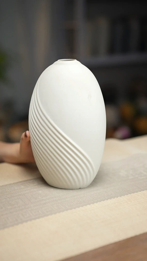 花器斜纹水滴高26