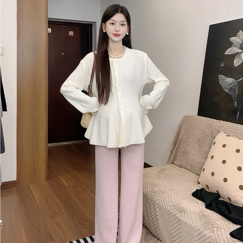 孕妇套装秋季2025新款时尚气质高级感杏色外套秋装遮孕肚百搭套装