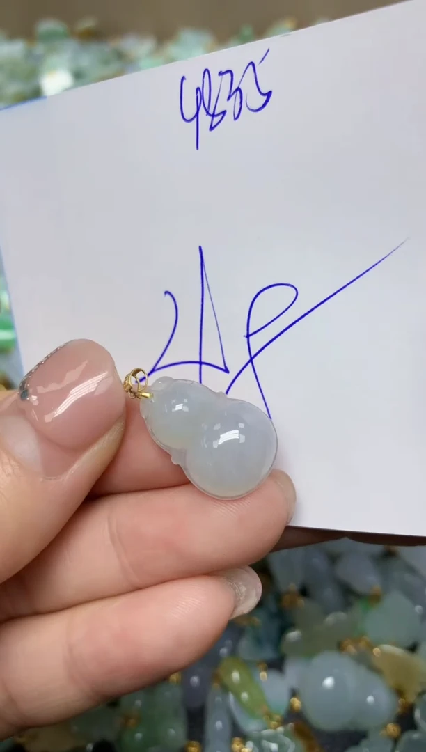 【闪购商品】翡翠挂件18K金镶嵌 天然翡翠A货