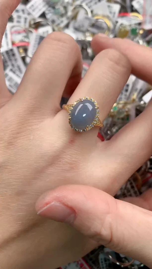 银S925镶嵌戒指翡翠6666       9