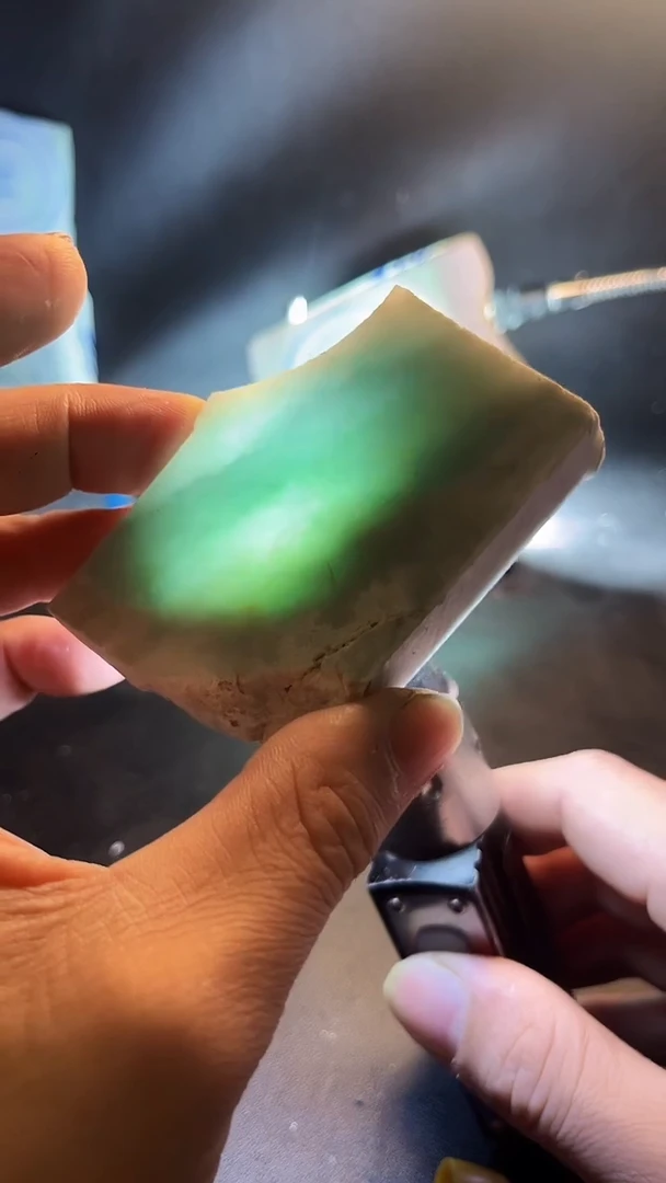 裸石翡翠天*天然翡翠