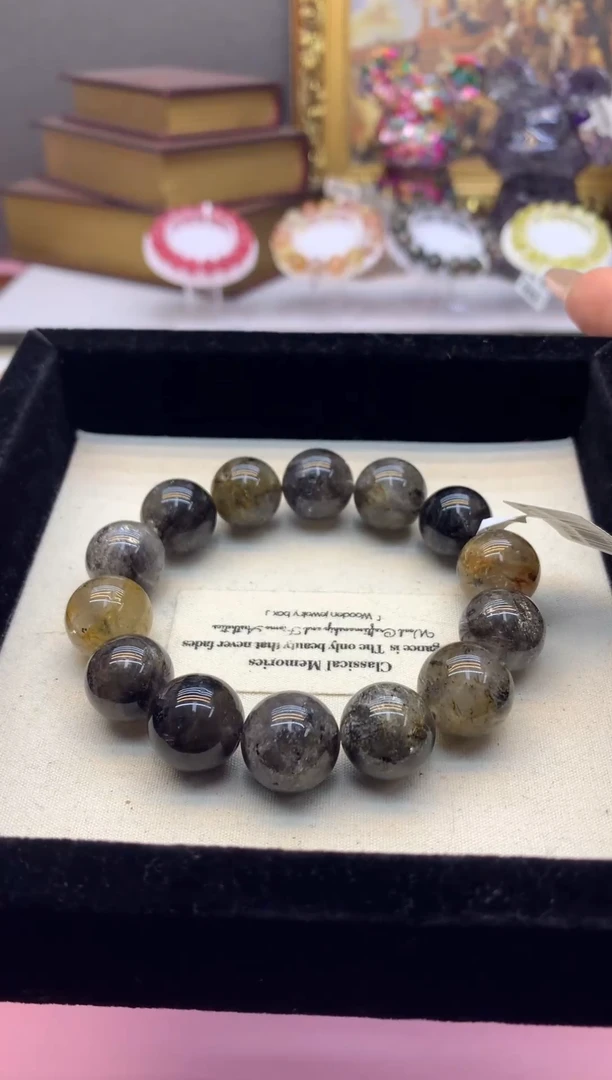 【闪购商品】水晶手串未镶嵌满矿闪灵钻16+（颜色以实物为主）