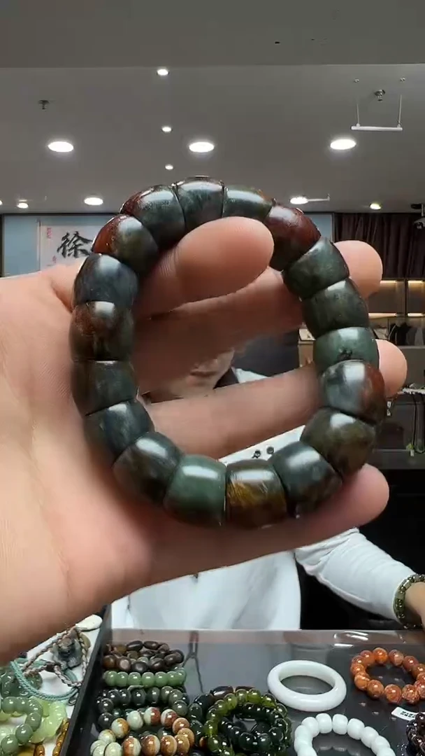 未镶嵌手链岫岩河磨玉（透闪石质玉）多样性发货其中发一