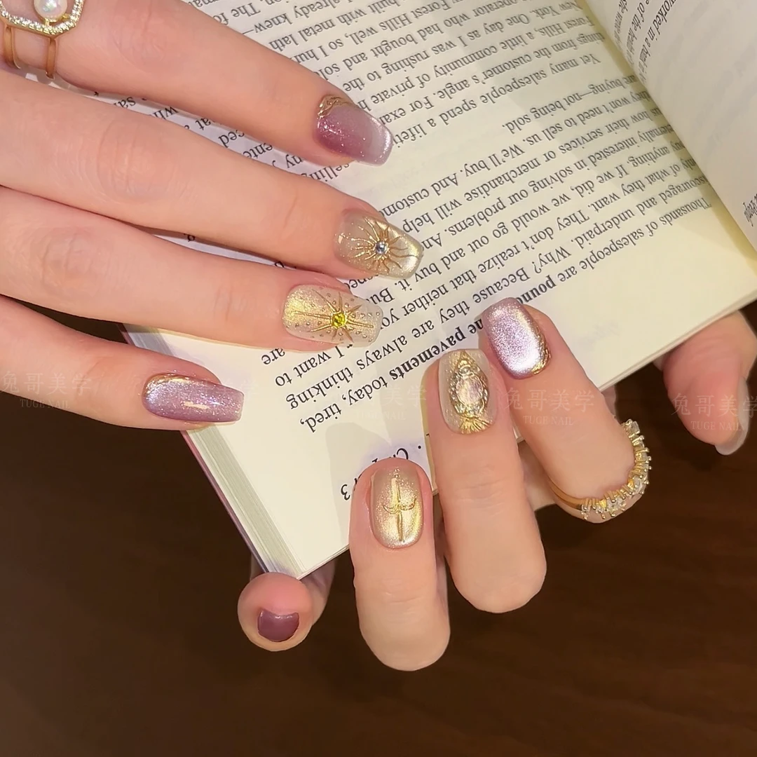 守护神-TugeNailAB款高定系列鸳鸯美甲鎏金细闪猫眼手绘穿戴甲