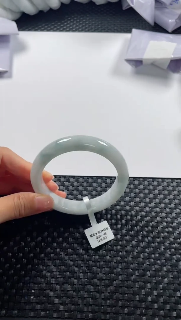 未镶嵌手镯翡翠基地发货H 5422 57+