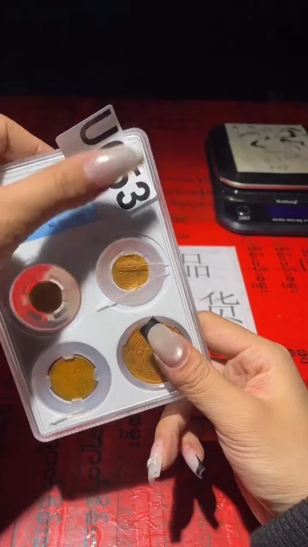 金属收藏阁家居饰品工艺摆件U053