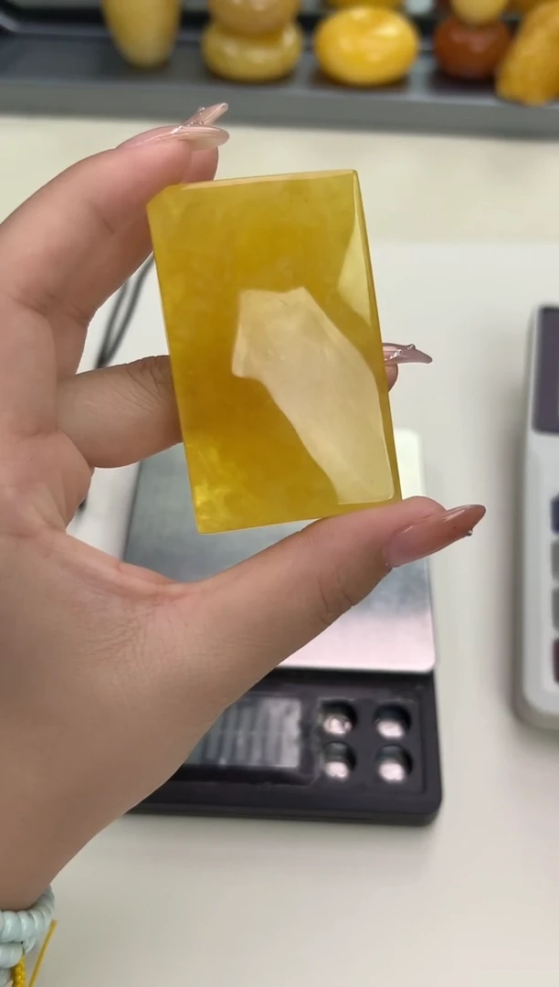 裸石琥珀未镶嵌琥珀蜜蜡吊坠