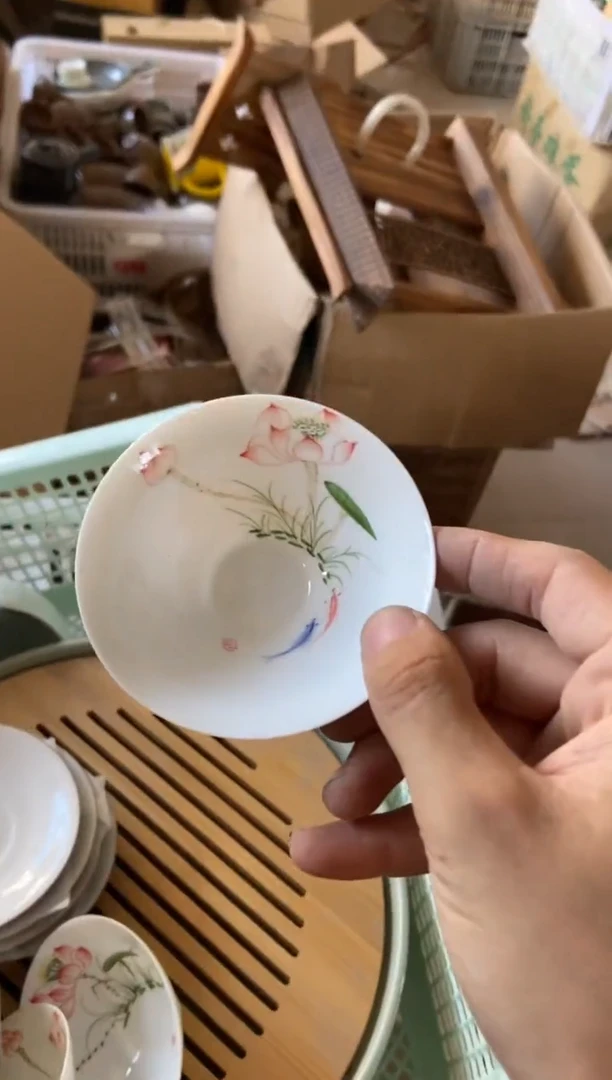 杯无运费险有瑕疵的摄影的产品有使用过的痕迹有点脏介意勿拍