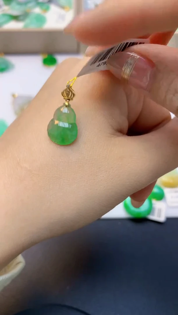 颈饰18K金镶嵌翡翠天然A货缅甸翡翠百元以上9元证书费自理