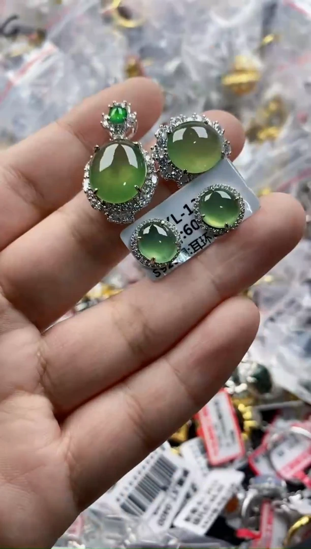 银S925镶嵌戒指翡翠777    8