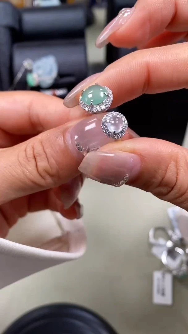 【闪购商品】翡翠戒指银S925镶嵌8243