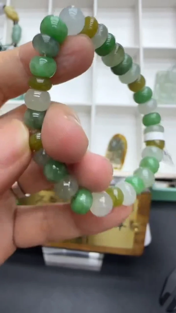 【闪购商品】翡翠挂件未镶嵌A货翡翠多样性算盘珠手串