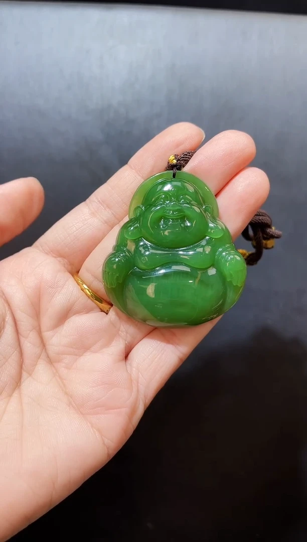 吊坠(赠链)未镶嵌和田玉多样性发一