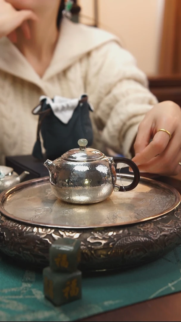 古悦足银999泡茶壶