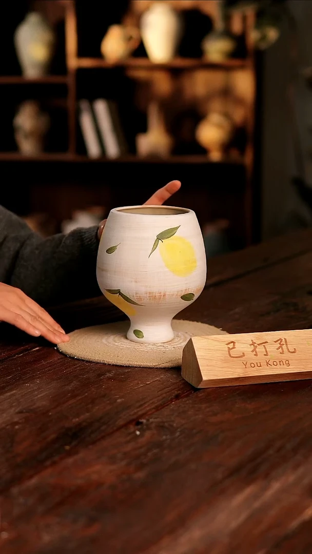 摆件20-41高18口10误差2已打孔