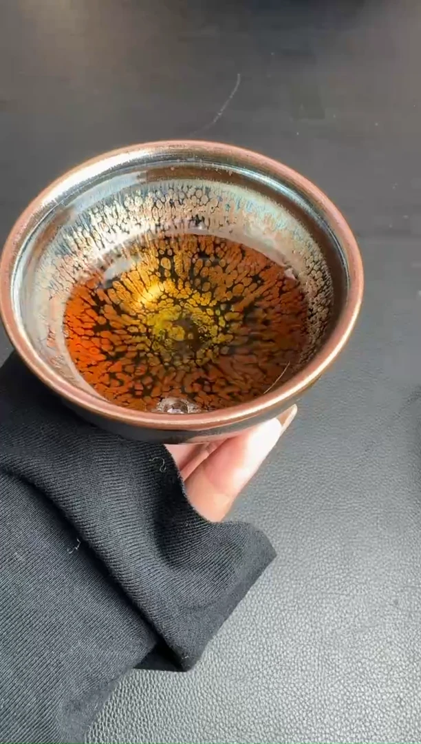 茶盏裴春元彩金盏9