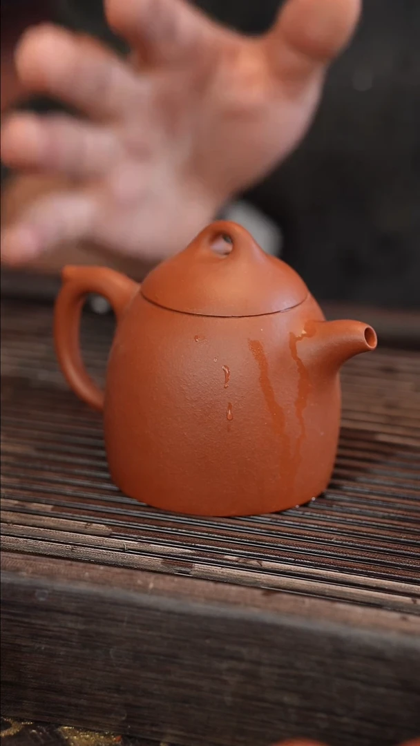 茶壶紫砂秦权 半手工 230cc