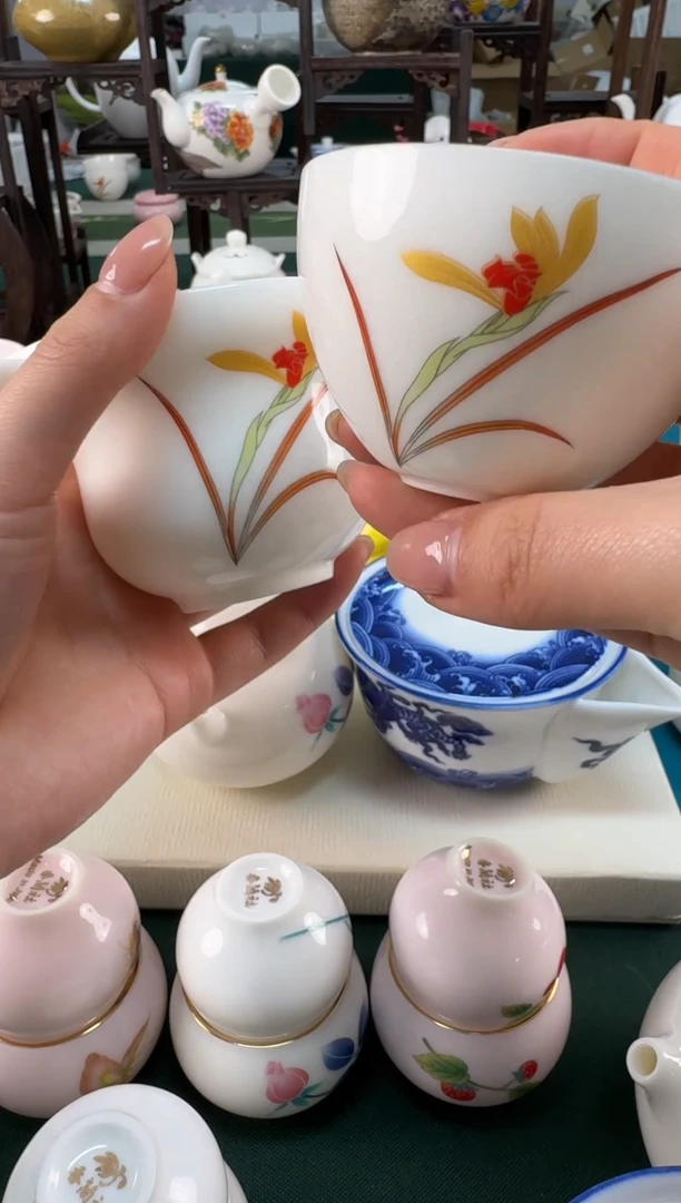 【闪购商品】瓷器 ······.......