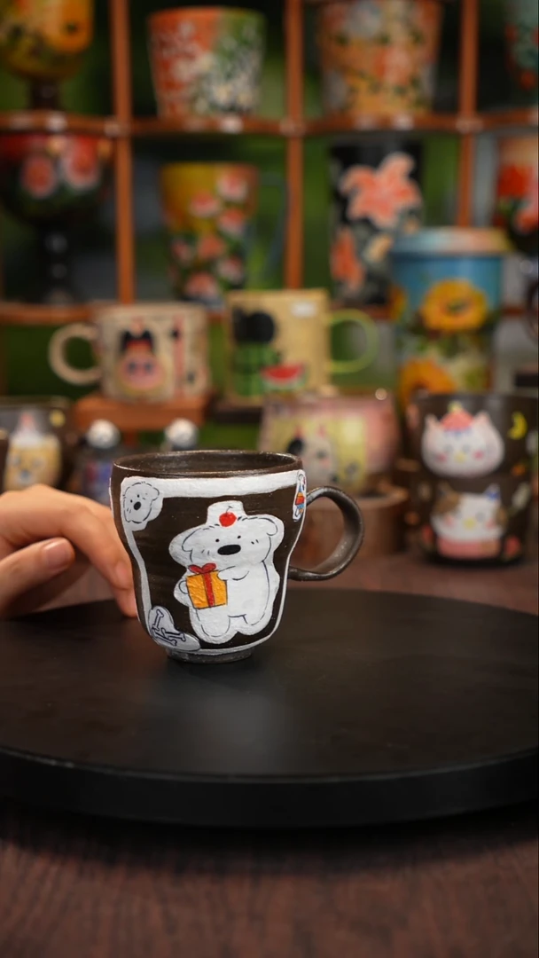 釉下手绘陶瓷紫砂杯