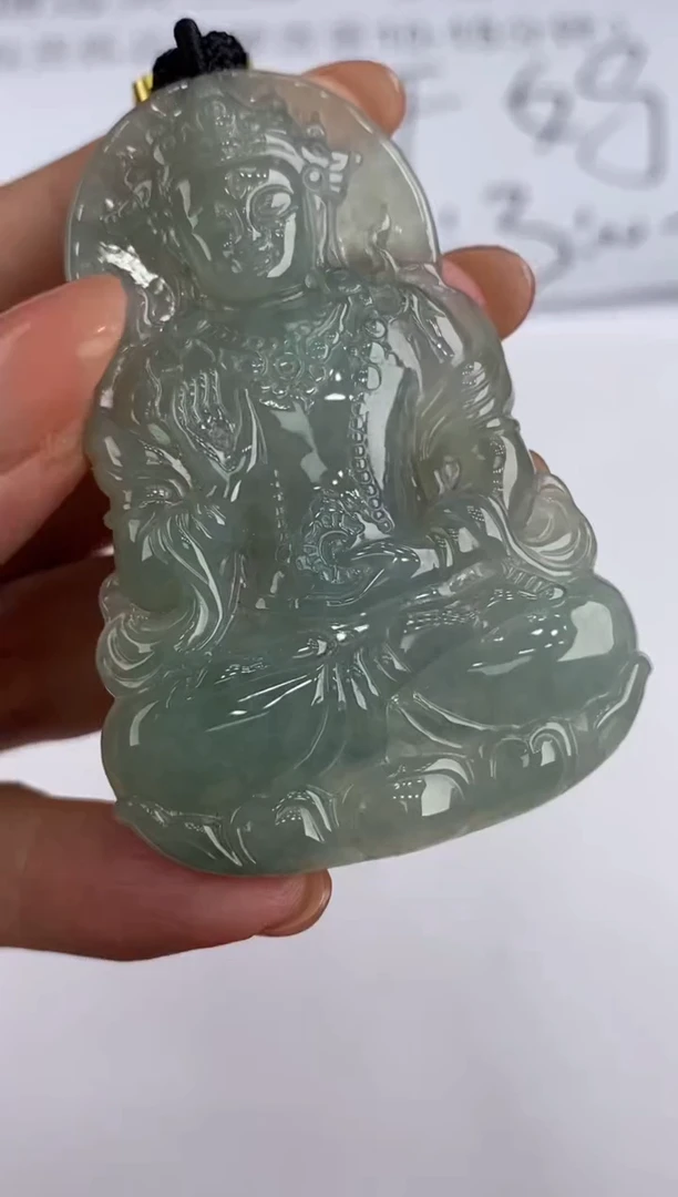未镶嵌挂件翡翠305409      多人