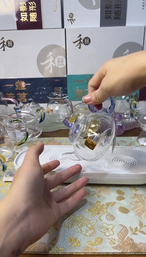 福蔓壶浅紫。。。。。。。