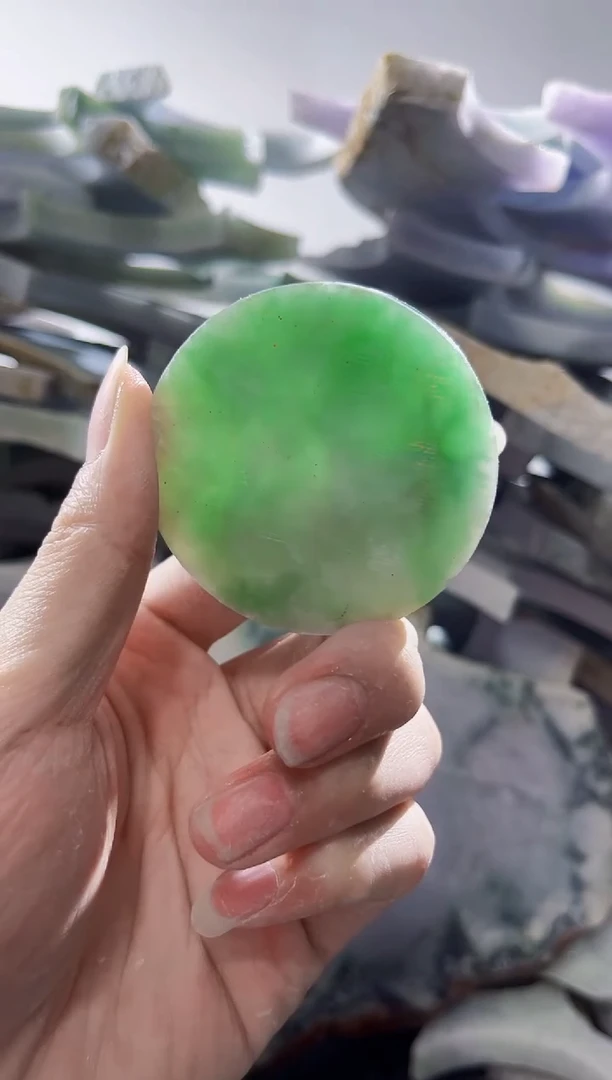 裸石翡翠缅甸翡翠A货陈8275