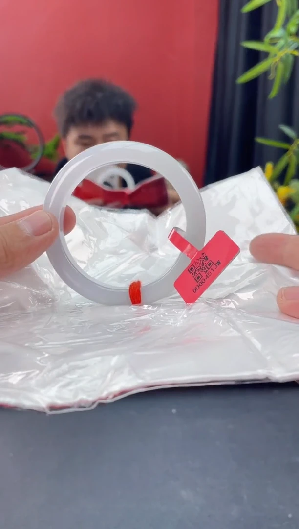 未镶嵌手镯翡翠7
