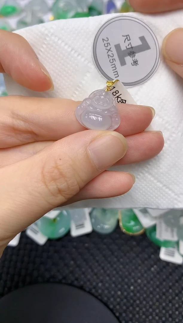 翡翠18K金镶嵌颈饰1111111111