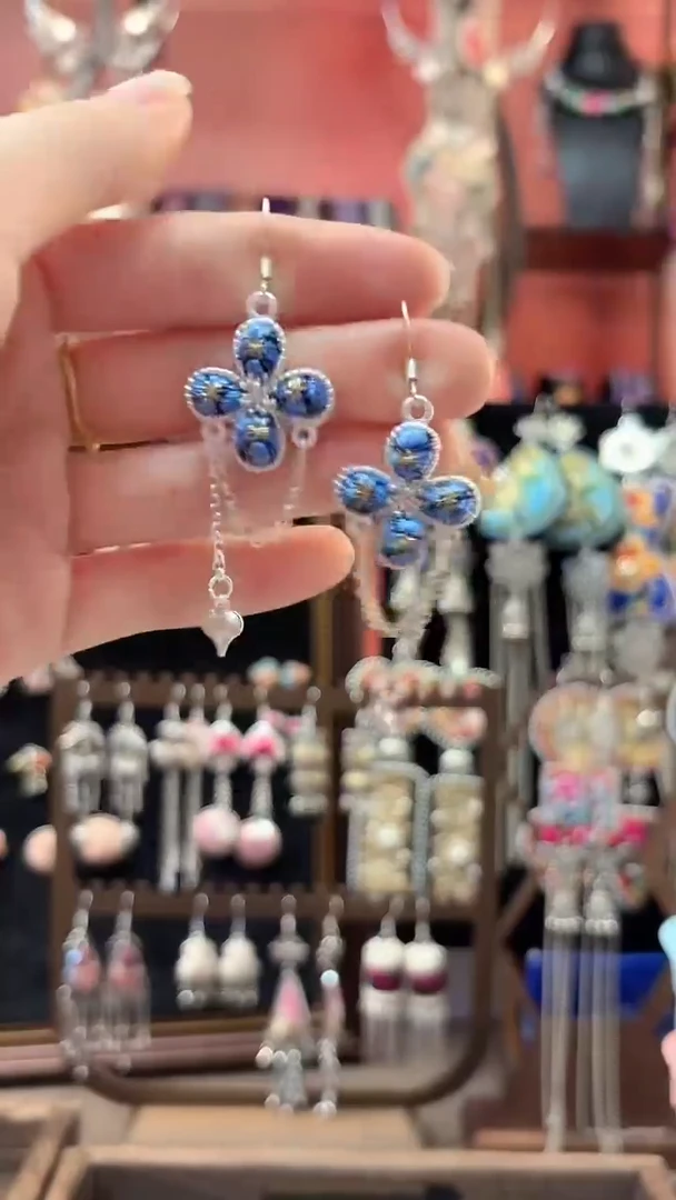 织绣 云织谣民族风精美饰品   294