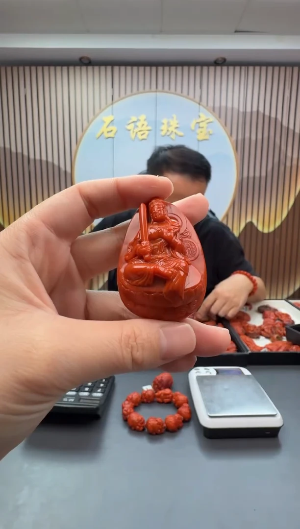 未镶嵌雕刻南红玛瑙073ZB1211产品一个