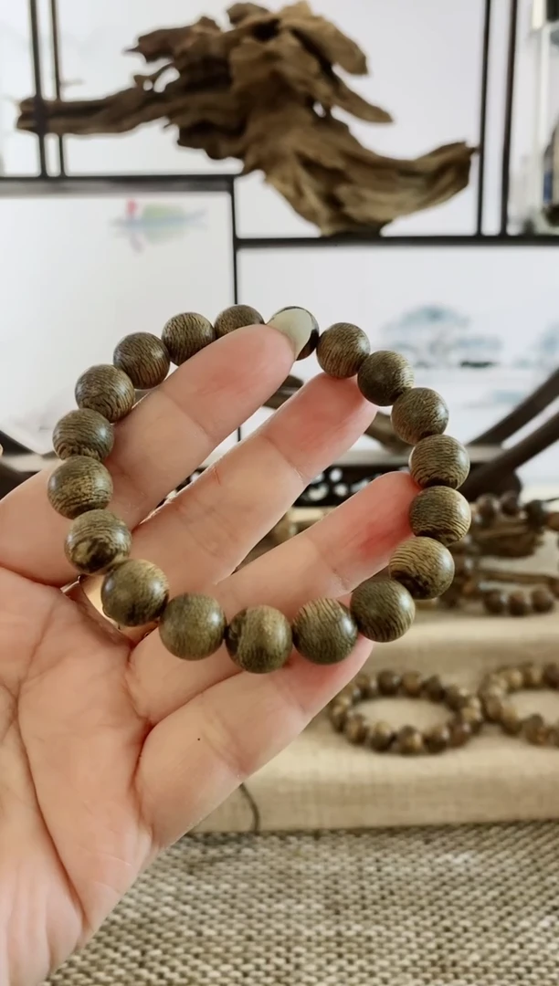 沉香手串正区文莱老黑棋11MM单圈