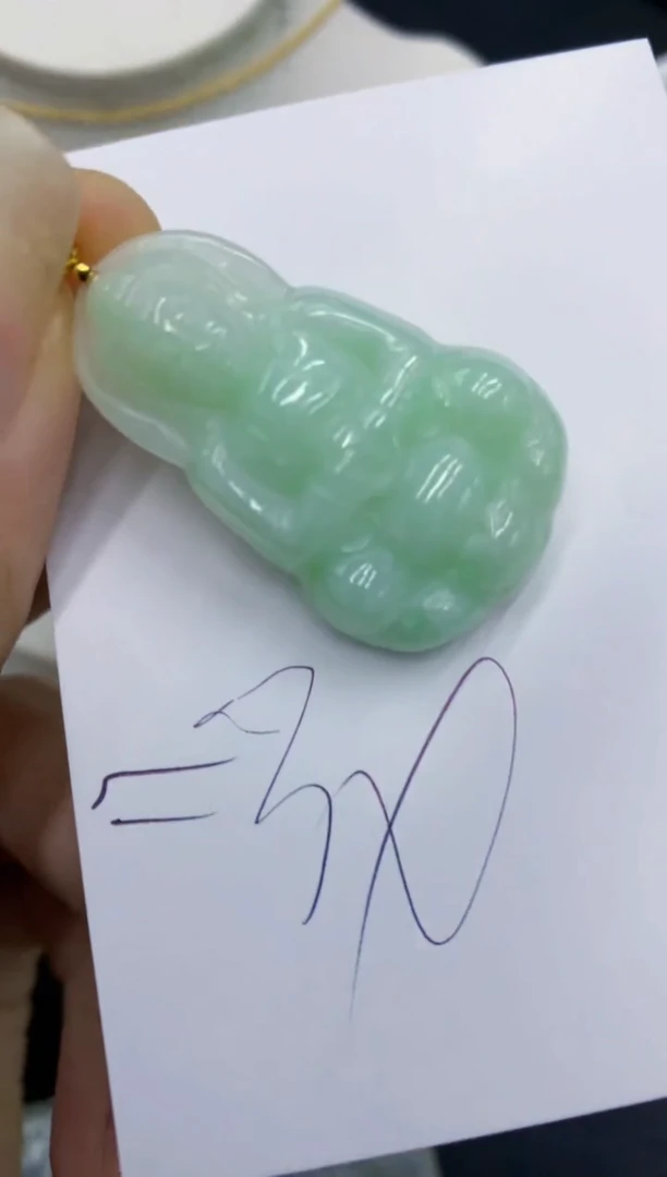 翡翠未镶嵌颈饰11111111111
