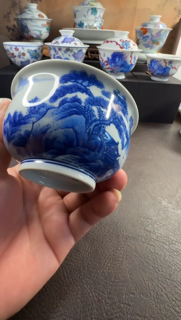 月末冲业绩     福利放不停