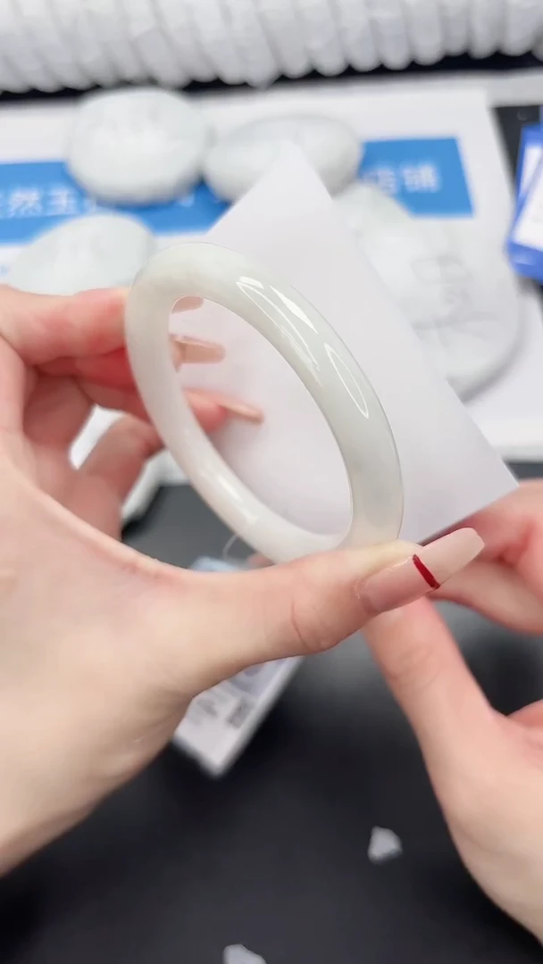 未镶嵌手镯和田玉92-62.2BY