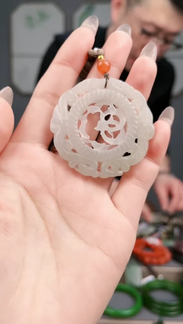 【闪购商品】和田玉颈饰未镶嵌AA多样性发货 拍一发一