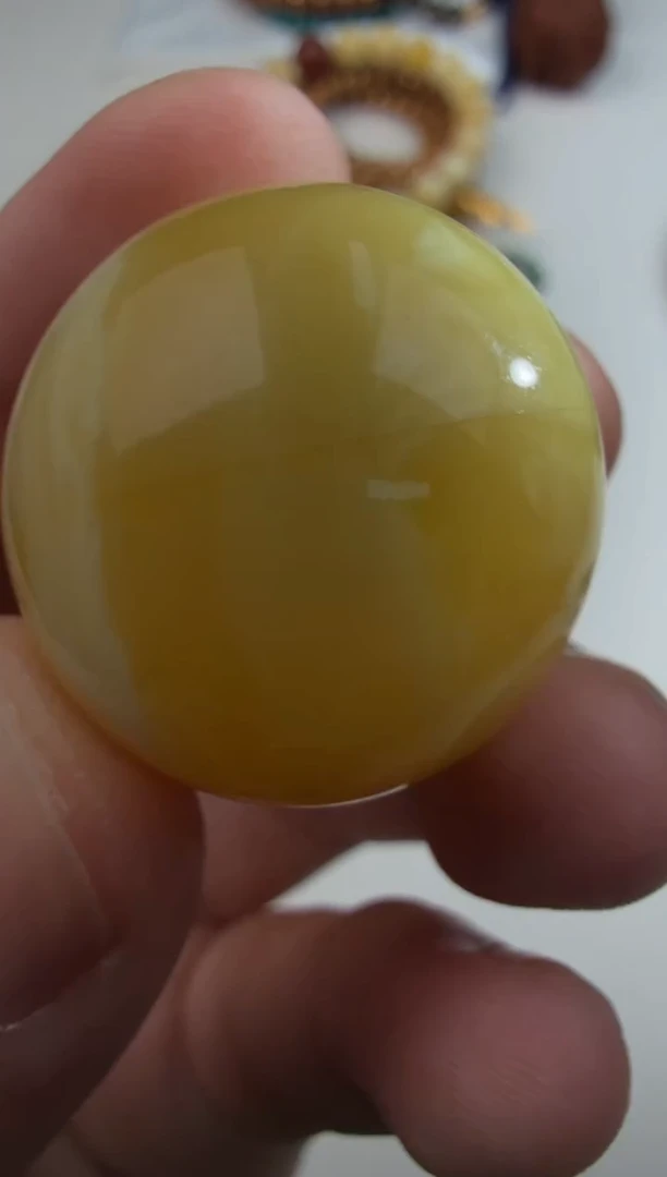 裸石琥珀未镶嵌雨* 琥珀