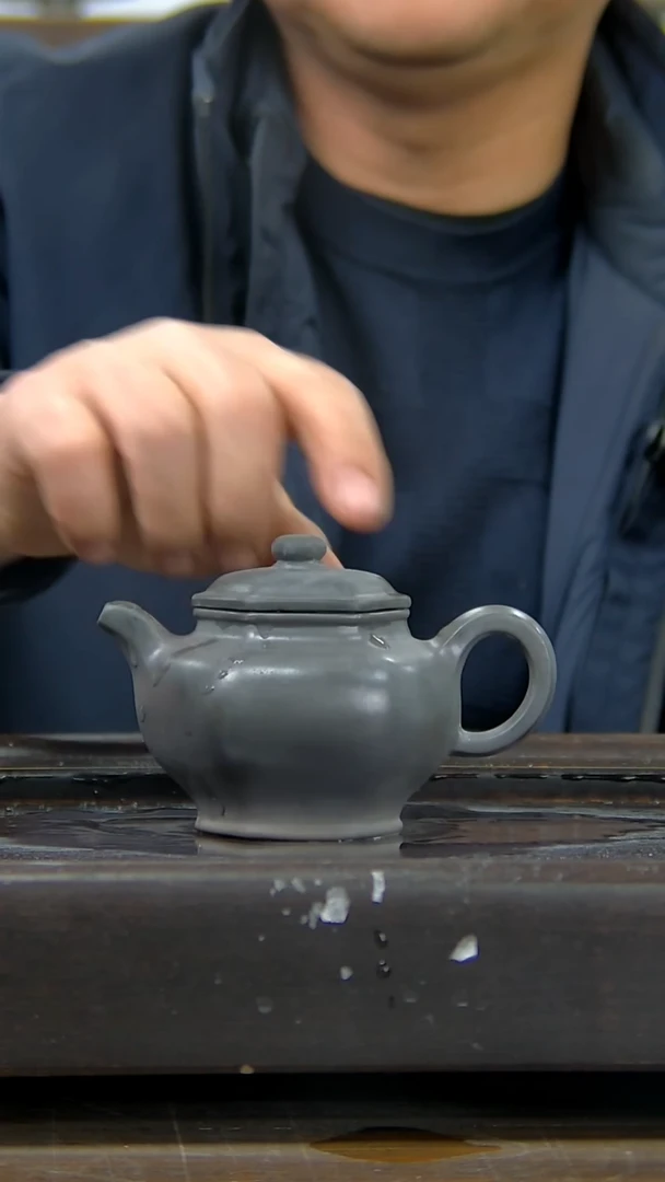 【闪购商品】贵台龙窑柴烧茶壶05