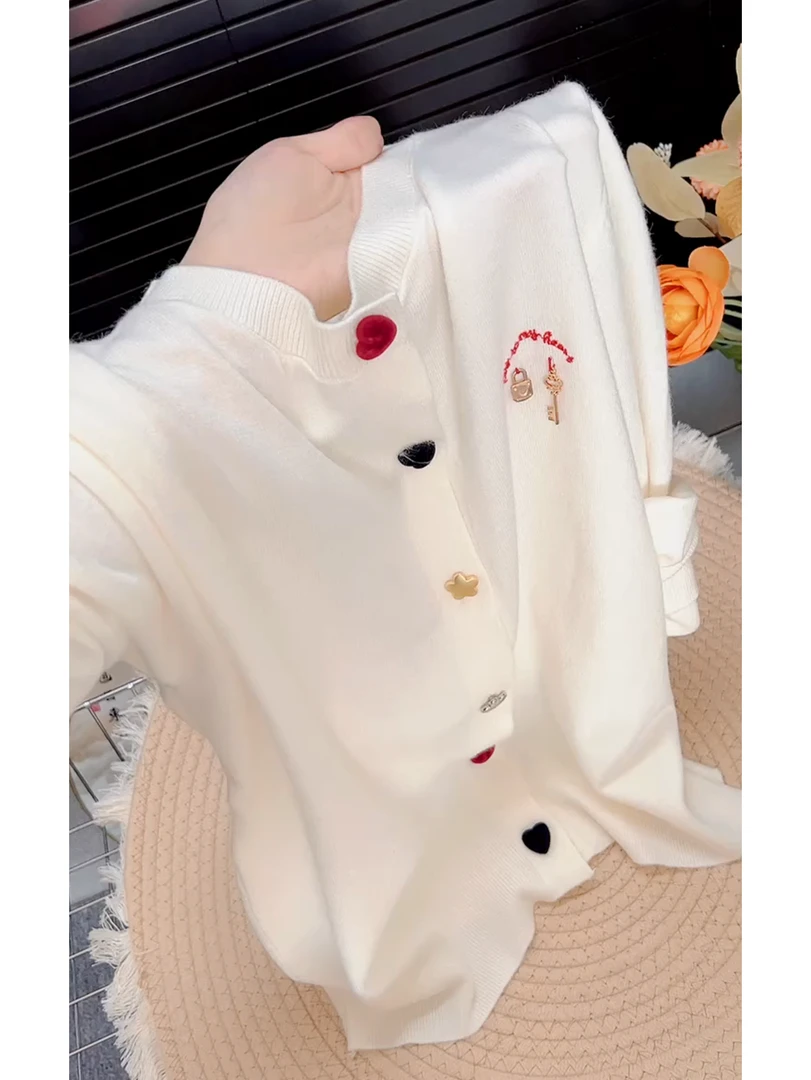 早秋2025新款韩系百搭刺绣长袖针织开衫外套减龄百搭甜美上衣女装