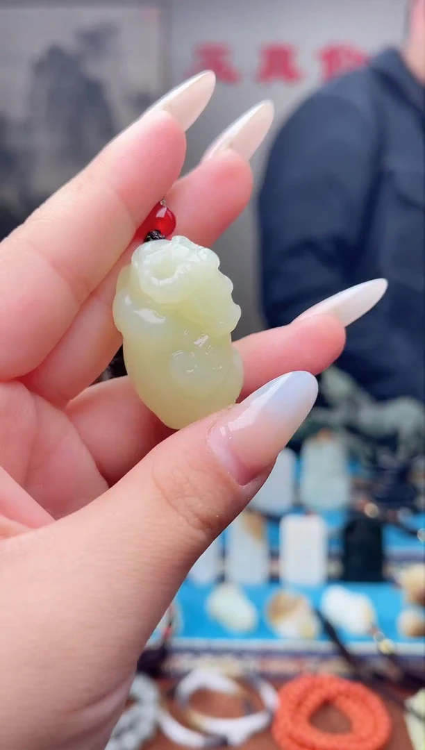 【闪购商品】和田玉挂件未镶嵌1