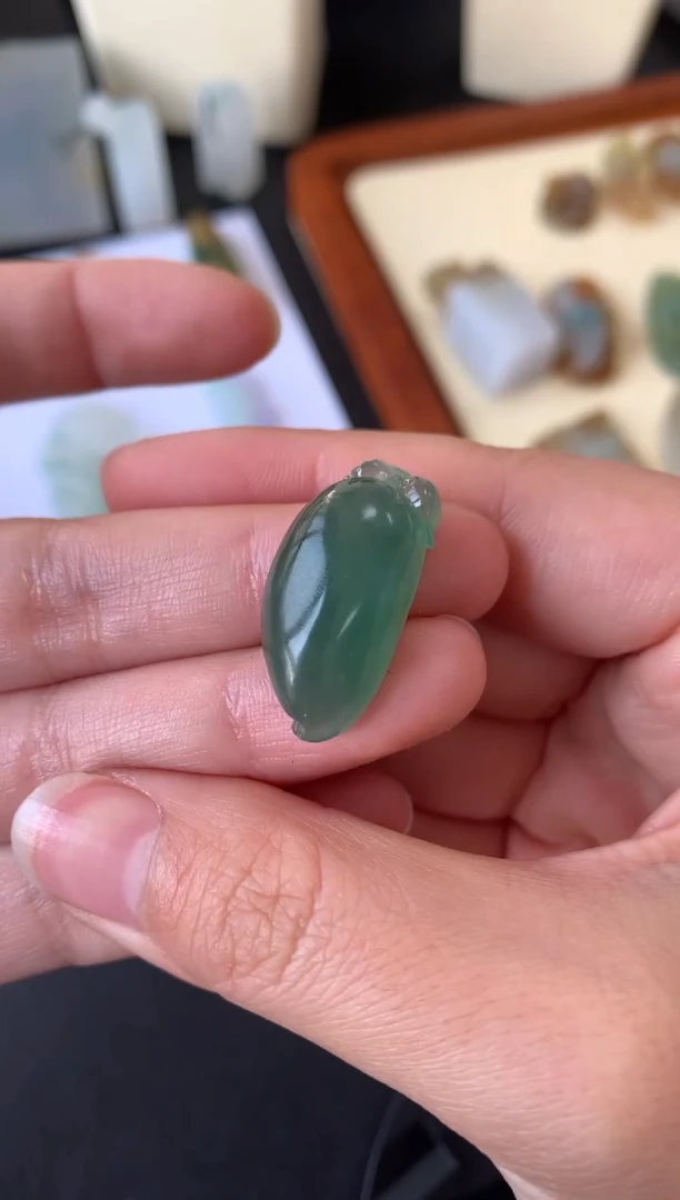 【闪购商品】定制翡翠未镶嵌翡翠