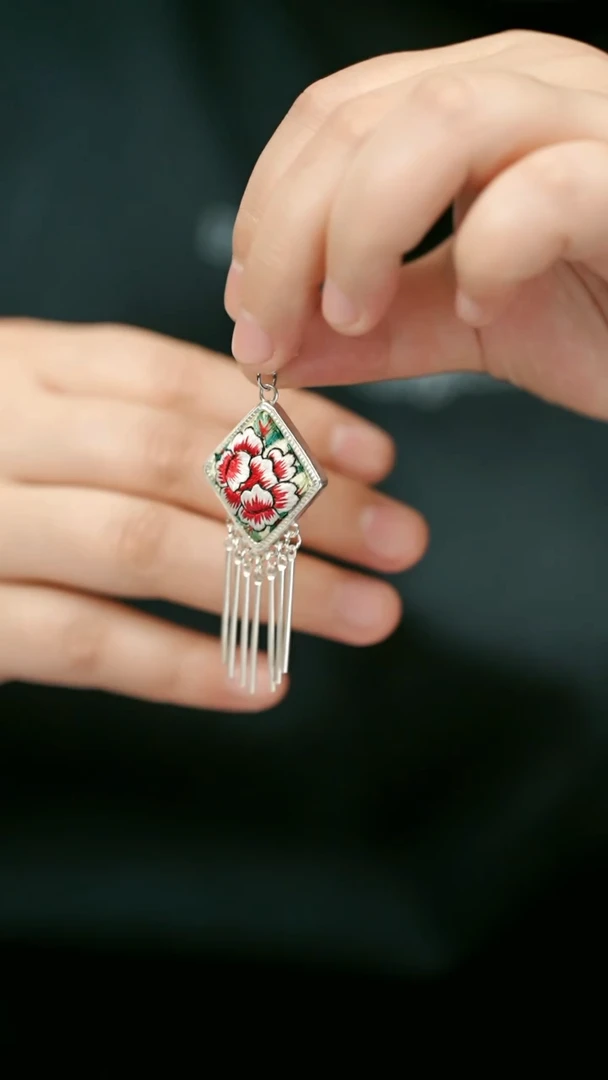 织绣38黔东南苗族刺绣