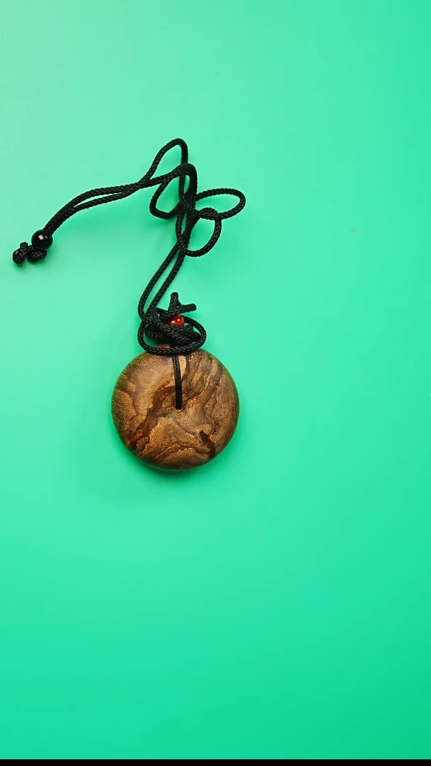 沉香吊坠加里曼丹平安扣吊坠   03252