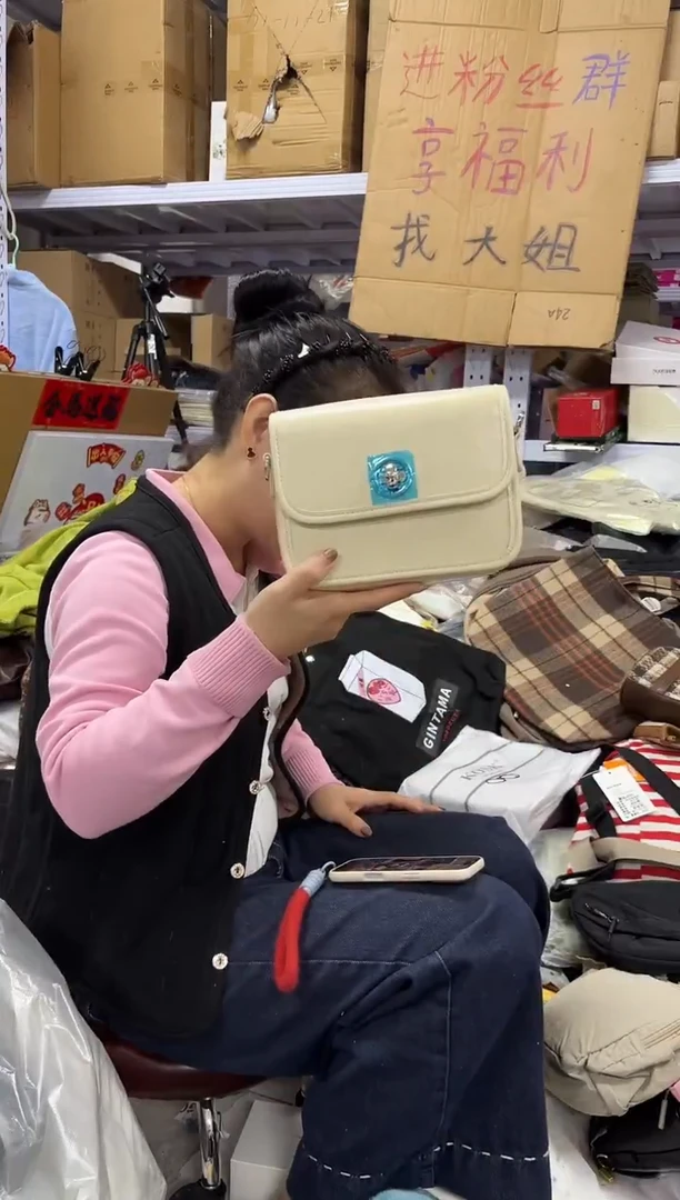 PVC点点小红心 没关注的关注一下主