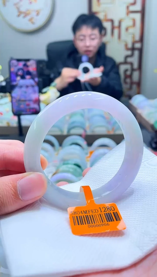 未镶嵌手镯翡翠117-58
